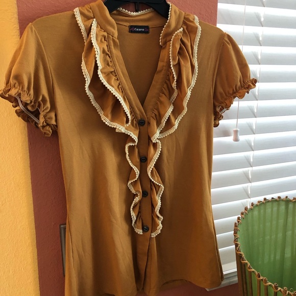 Cocomo Ruffled Shirt - Picture 4 of 5